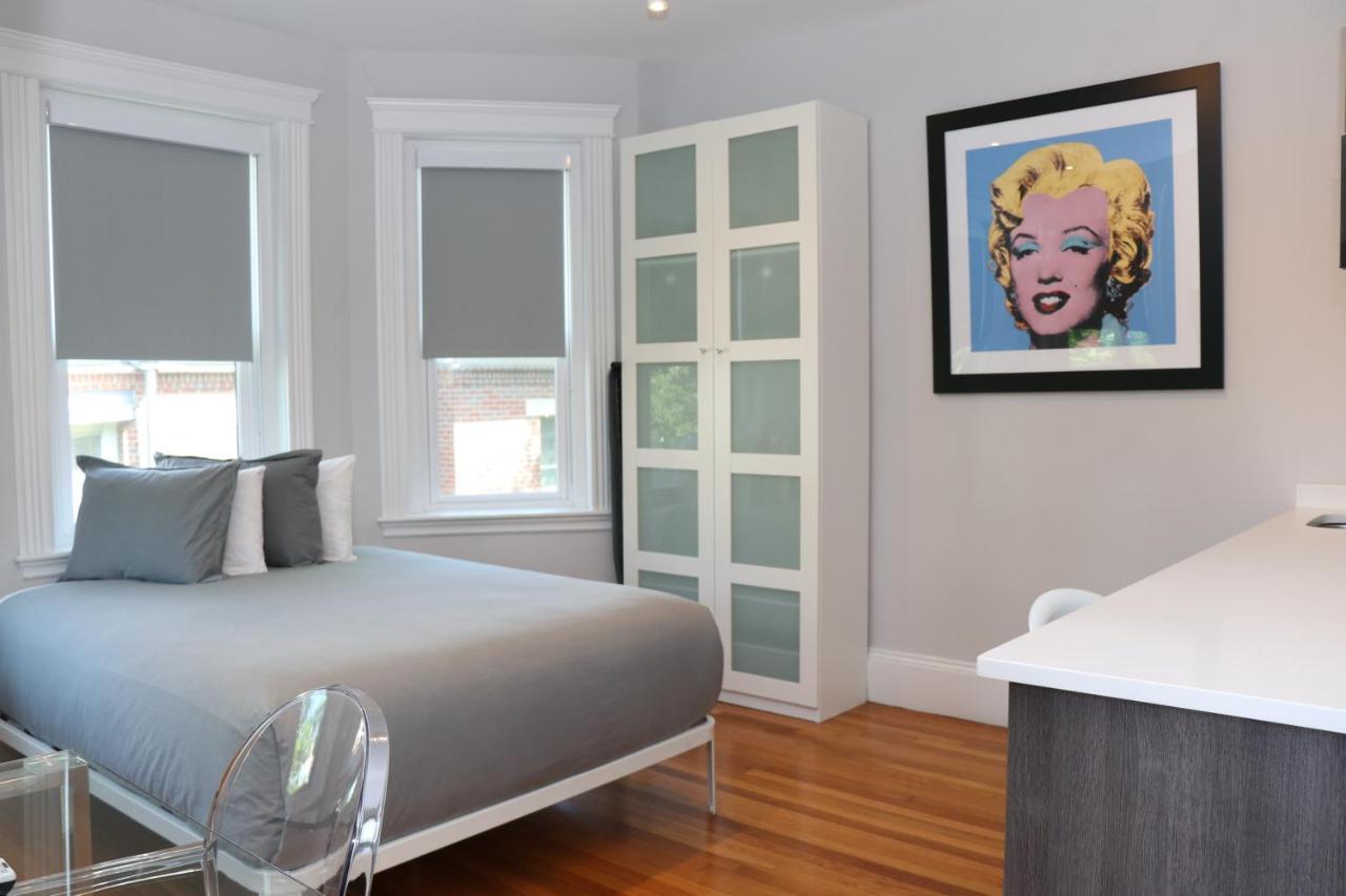 A Stylish Stay W/ A Queen Bed, Heated Floors.. #14 Brookline Exterior photo
